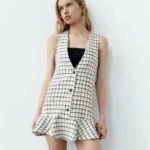 Zara Plaid Sleeveless Dress Ecru Black Ruffle Hem Button Front Women Size S